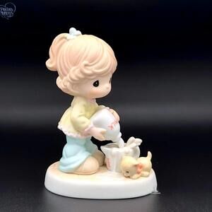 Precious Moments Figurine - Little Girl Pouring Milk for Kitten